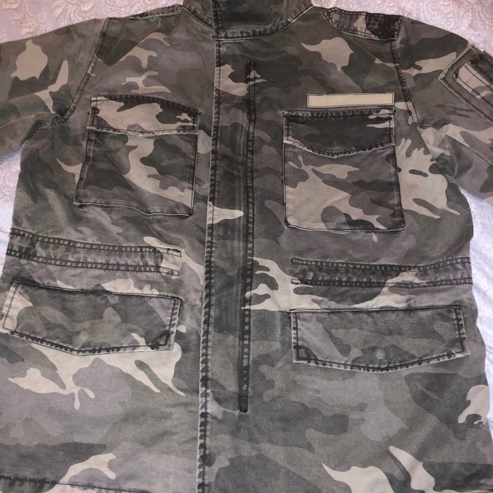 Zadig & Voltaire Mens Bernard Camo Jacket Size L - Picture 2 of 9